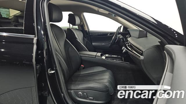 Genesis Electrified G80 2022 — Şəkil 9/20