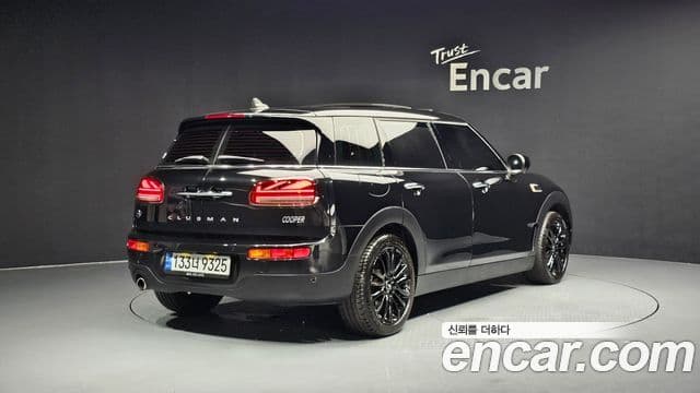 Mini Cooper Clubman 2022 — ფოტო 2/20