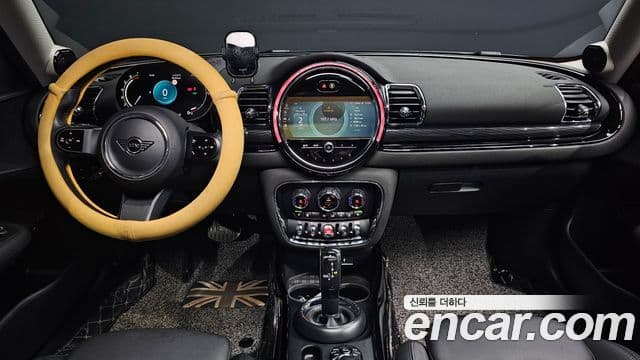 Mini Cooper Clubman 2022 — ფოტო 7/20
