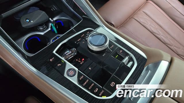 BMW X6 2023 — Photo 17/20