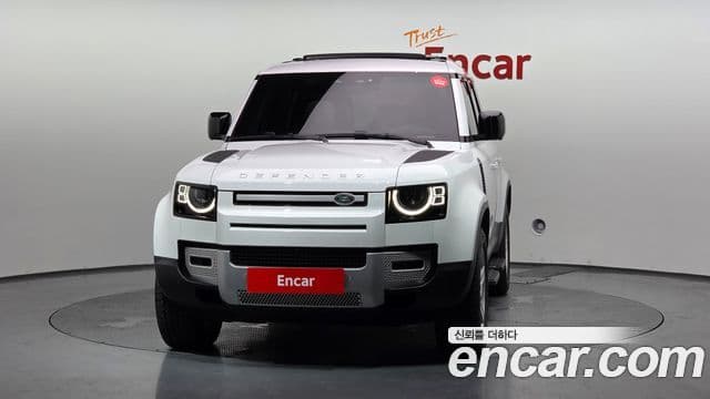 Land Rover Defender 2024 — ფოტო 2/20