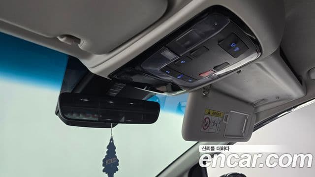 Hyundai Staria 2024 — фото 20 из 20