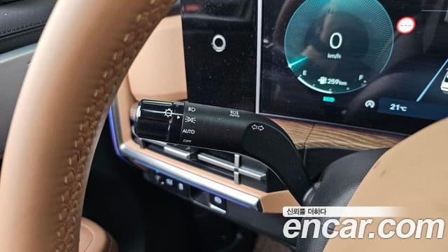 Hyundai Santa Fe 2025 — Şəkil 15/20