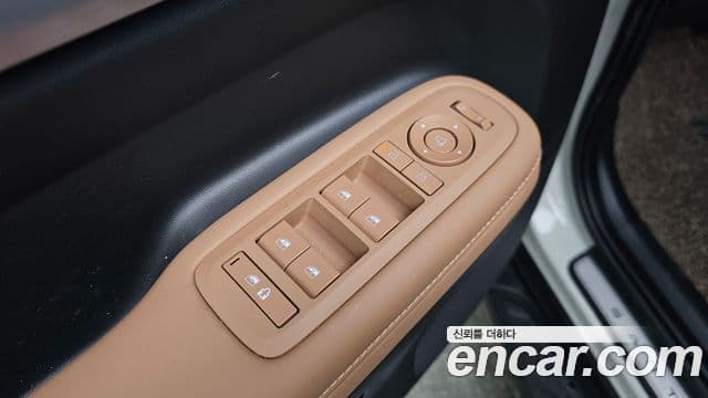 Hyundai Santa Fe 2025 — фото 20 из 20