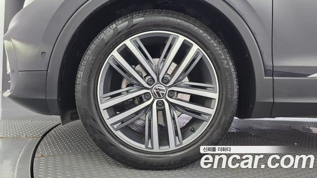 Volkswagen Tiguan 2022 — фото 4 из 20