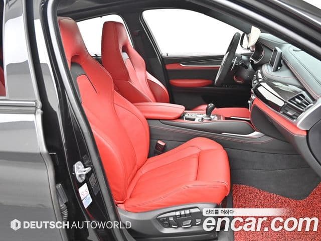 BMW X6 2018 — Şəkil 9/20