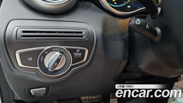 Mercedes-Benz GLC-Class 2020 — фото 17 из 20