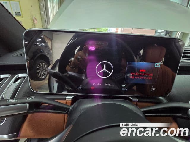 Mercedes-Benz S-Class 2022 — ფოტო 18/20