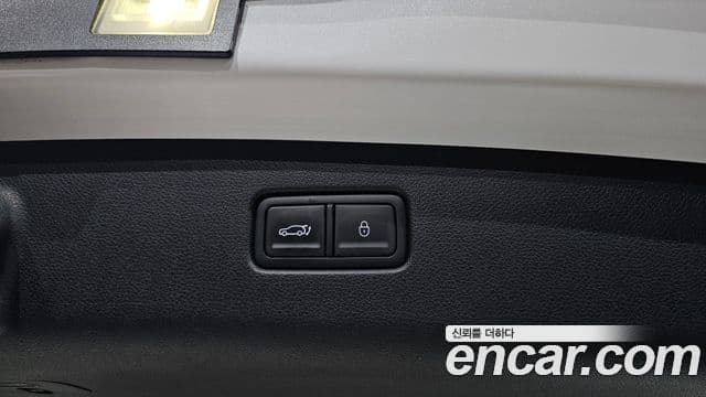 Genesis GV70 2024 — Photo 15/33