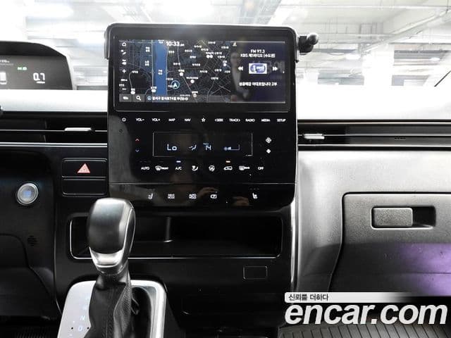 Hyundai Staria 2022 — Фото 14/20