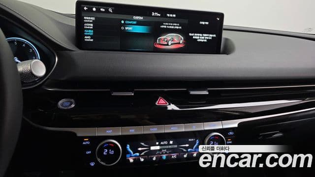 Genesis Electrified G80 2022 — Şəkil 14/20