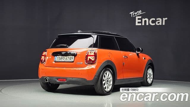 Mini Cooper 2021 — Şəkil 2/32
