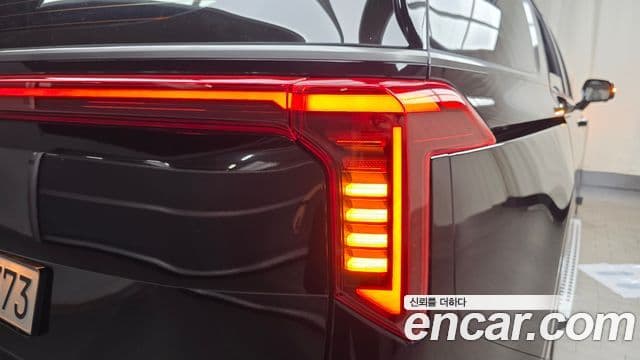 Kia Carnival 2024 — Photo 34/36
