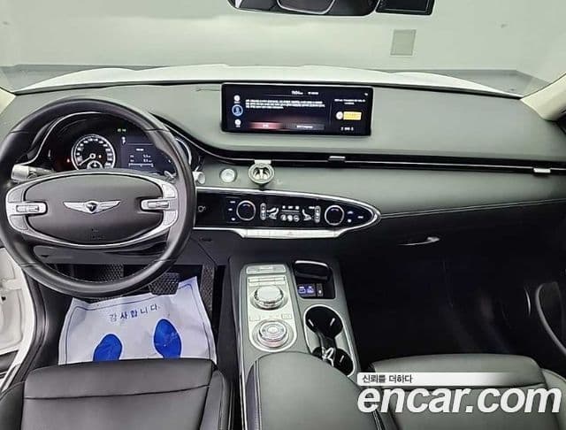Genesis GV70 2021 — Şəkil 9/20