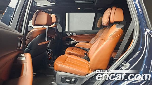 BMW X7 2021 — Şəkil 12/20