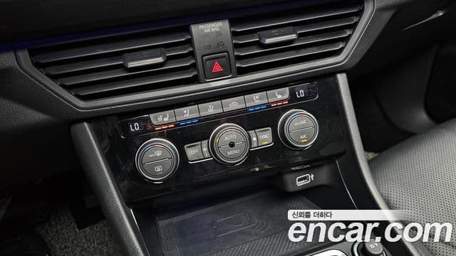 Volkswagen Jetta 2020 — фото 16 из 20