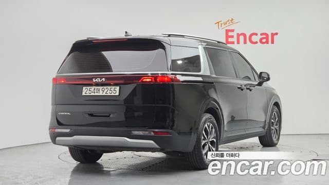 Kia Carnival 2022 — Фото 2/20