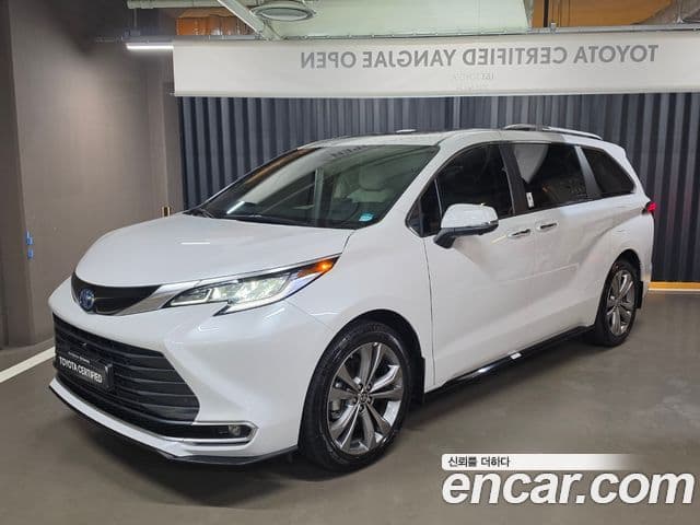 Toyota Sienna 2025 — Şəkil 20/20