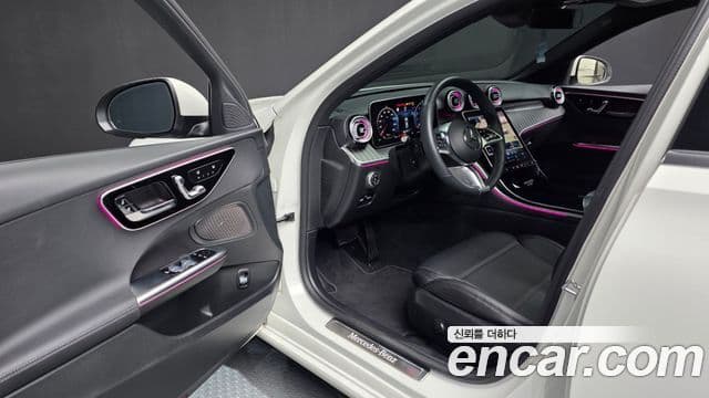 Mercedes-Benz C-Class 2022 — ფოტო 10/20