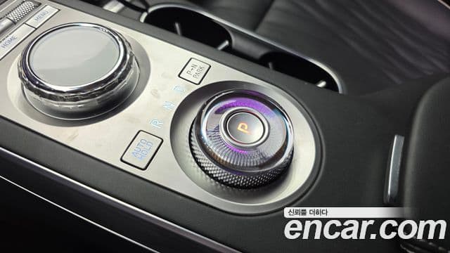 Genesis GV70 2022 — фото 9 из 20