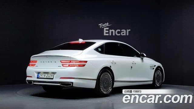 Genesis Electrified G80 2022 — ფოტო 2/20