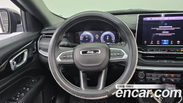 Jeep Compass 2022 — Şəkil 13/20