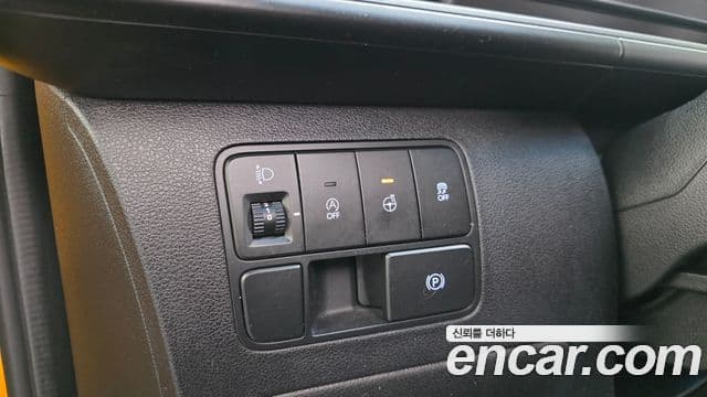 Hyundai Staria 2021 — фото 13 из 20