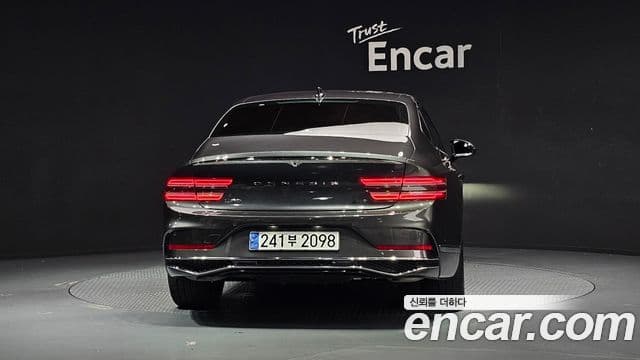 Genesis Electrified G80 2024 — ფოტო 4/20