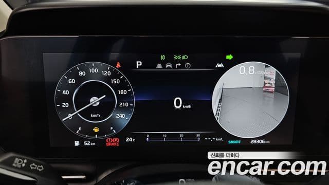 Kia Carnival 2023 — Фото 8/20