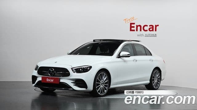 Mercedes-Benz E-Class 2022 — Şəkil 20/20
