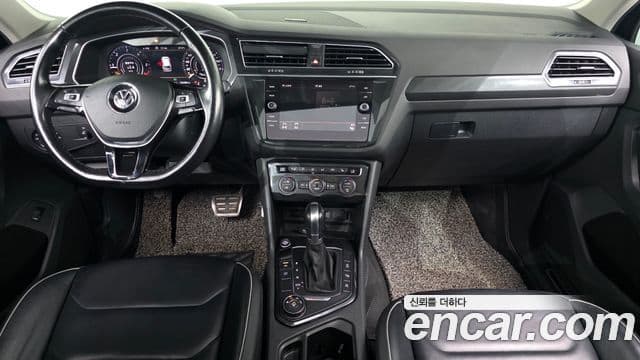 Volkswagen Tiguan 2018 — фото 7 из 20