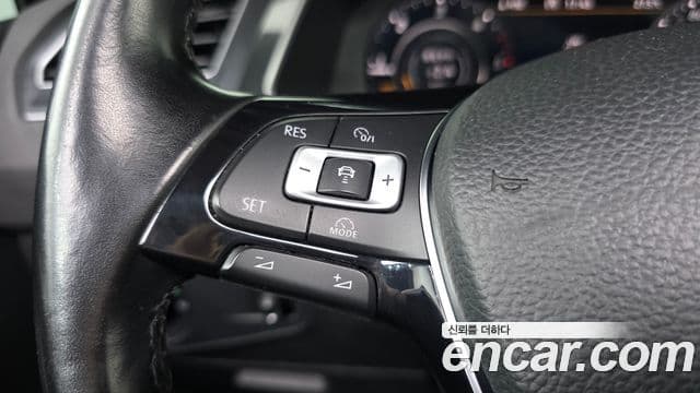Volkswagen Tiguan 2018 — фото 17 из 20