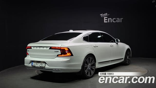 Volvo S90 2023 — фото 2 из 20