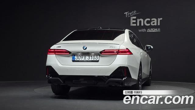 BMW 5 Series 2025 — Şəkil 3/20