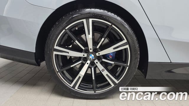 BMW 5 Series 2024 — фото 5 из 20