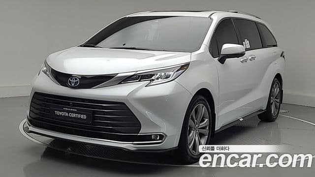 Toyota Sienna 2025 — Şəkil 10/20