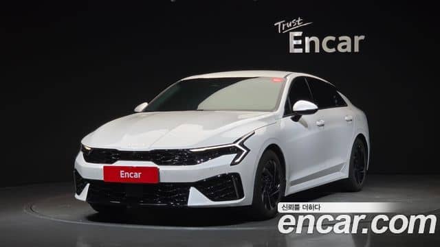 Kia K5, 2023
