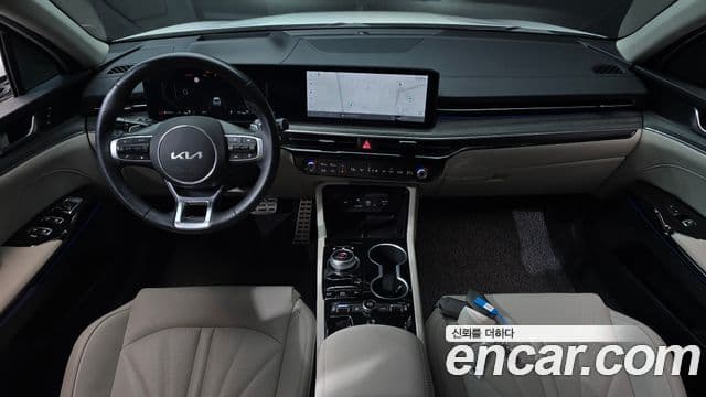 Kia K5 2023 — Şəkil 7/20