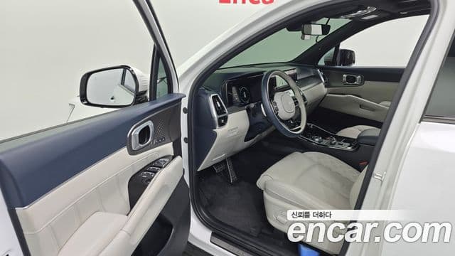 Kia Sorento 2023 — фото 10 из 20
