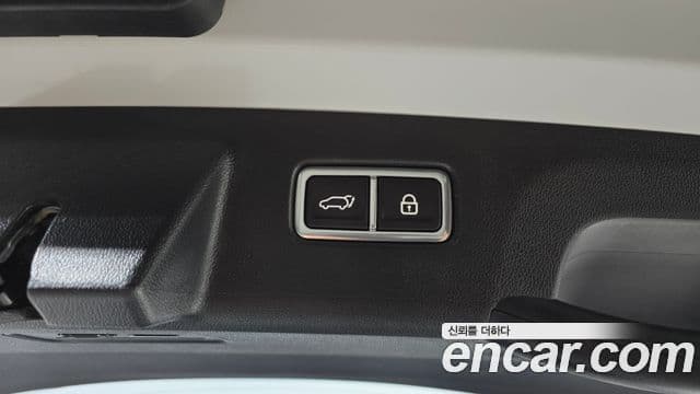 Kia Sorento 2023 — фото 18 из 20