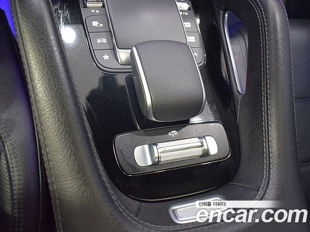 Mercedes-Benz GLE-Class 2022 — ფოტო 6/20