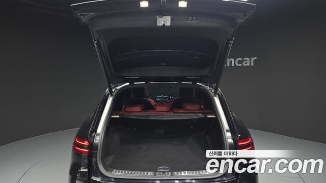 Genesis GV70 2021 — ფოტო 20/20