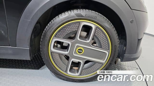 Mini Cooper Electric, 2023