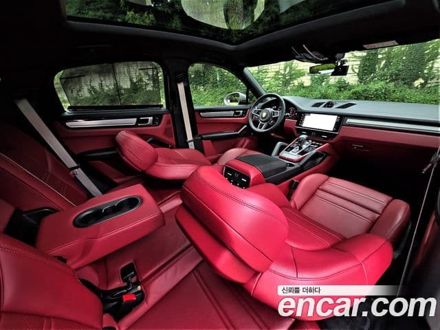 Porsche Cayenne 2023 — Şəkil 8/20