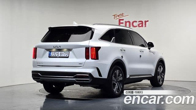 Kia Sorento 2023 — Şəkil 2/20