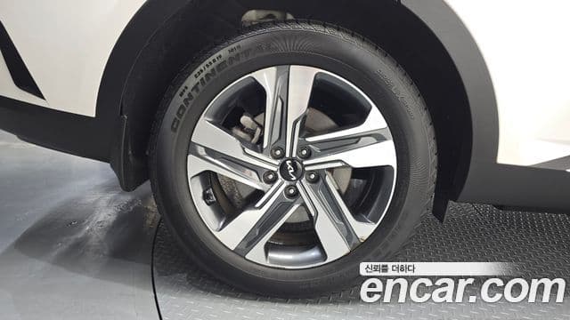 Kia Sorento 2023 — Şəkil 5/20