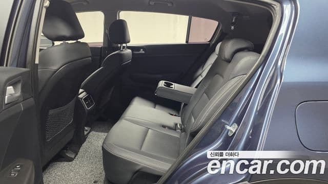 Kia Sportage The Bold 2019 — Şəkil 12/20