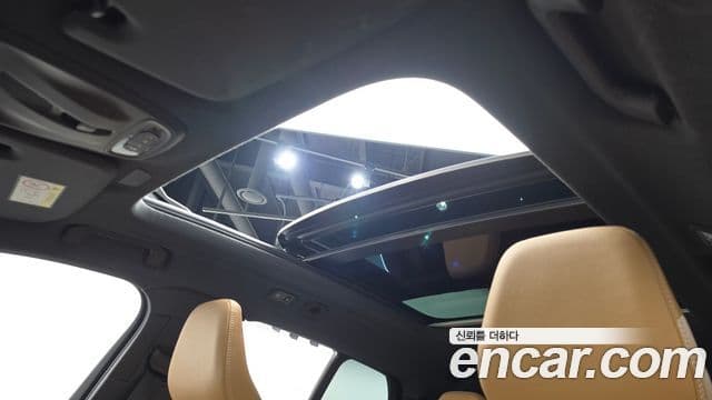 Volvo XC40 2022 — Şəkil 17/20