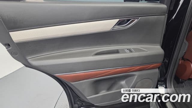 Genesis GV80 2025 — Şəkil 25/36