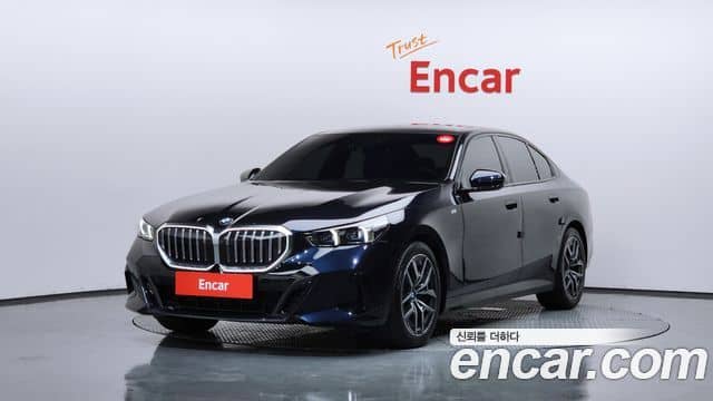 BMW 5 Series, 2024